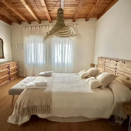 Casa Con Encanto En * Candeleda