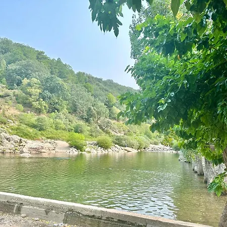 Casa Con Encanto En * Candeleda